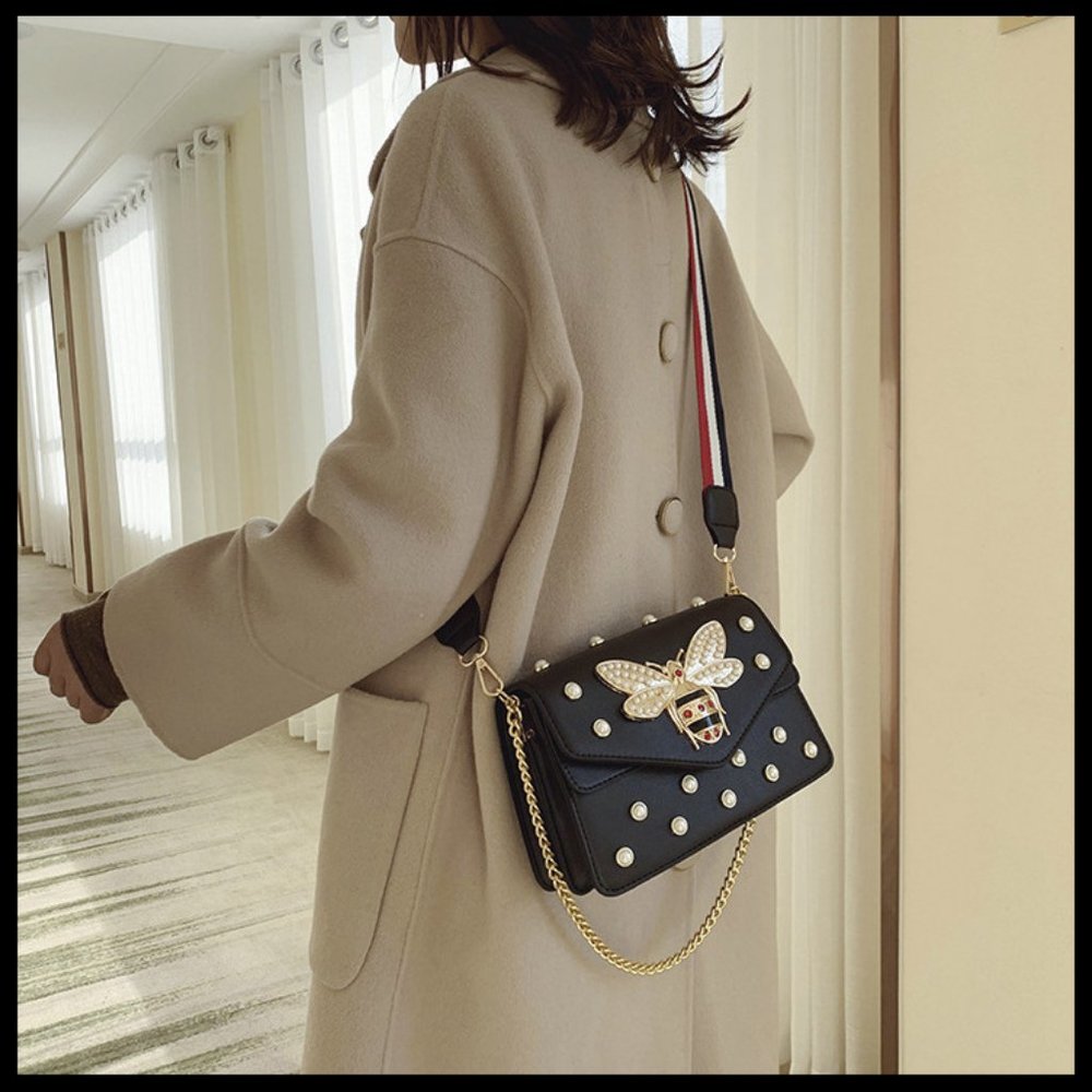 NEW AVA Pearl Bee Shoulder Bag Crossbody - Picture 14 of 14
